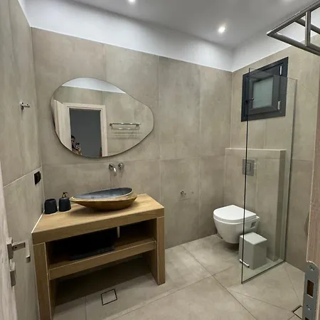 Lejlighed Deos Luxury House *