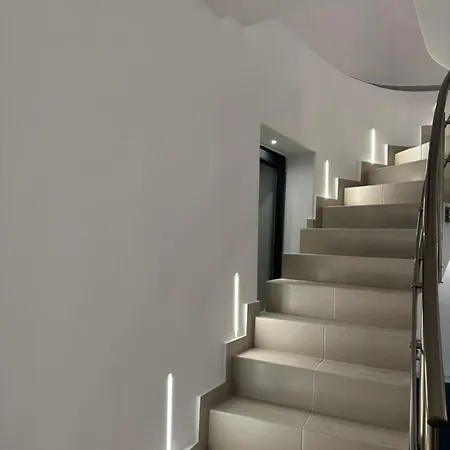 Apartment Deos Luxury House Chora